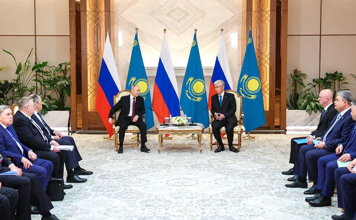 Владимир Путин и Касым-Жомарт Токаев (Александр Казаков / Sputnik / Reuters)