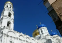 v odesse na sluzhbah massovo molyatsya za upokoj sotrudnikov voenkomata-urbandigest-ru-0