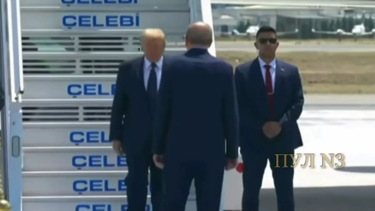 Эрдоган лично встретил Трампа в аэропорту Анкары перед началом переговоров