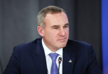 Губернатор ХМАО обновляет состав правительства: новые лица и свежие идеи 1b875d2d-8442-44d5-b213-788a20845578-675fff8d