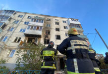 Неожиданный поворот соседского конфликта в Уфе 3e7cd227-094b-4fd2-8d87-28e627e58817-676077bb