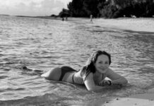 Звезда популярного сериала блистает в бикини: романтический подарок для мужа 47147048-b8d1-44d1-8a57-b9e9337e82d8-6752dd6c