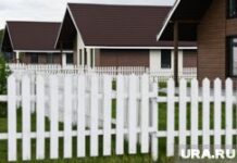 Новые коттеджи готовы к заселению в пермской деревне Паздерино Коттеджный поселок Исток. Екатеринбург