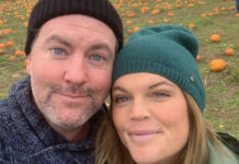 Быстрая реакция супруга спасла жизнь беременной женщины при внезапном сердечном приступе c79a4687-8782-4ac4-ae2a-1ee74f15c403-676b0f53