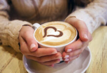 Как наслаждаться кофе без вреда для здоровья: советы стоматолога eee38081-7f55-46b1-a363-13f781291050-67530d7a