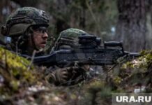 Новый штаб НАТО укрепит сотрудничество в Северной Европе НАТО. stock