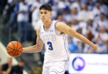 Российский баскетболист впечатляет своей игрой в американской студенческой лиге 2559a254-d970-4b75-86a5-b05f580148d6-678261fa