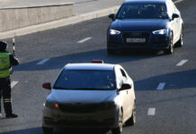 Как правильно общаться с сотрудниками ГИБДД при остановке автомобиля Города России Москва