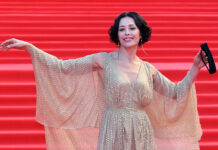 Известная актриса рассказала о личной жизни и поиске настоящей любви d6f7c0c4-7203-455f-bb21-f626b3e0ee20-678943cc