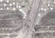 Установили минный шлагбаум: российские бойцы перекрыли маршрут прорыва ВСУ в Курской области dd0cd133-9953-4f2f-aef2-9bdc07d805ab-677d1e4a