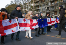 Противостояние на улицах Тбилиси: диалог водителей и протестующих ec5726e6-2f20-4944-9394-b45491e72fa9-677d808e