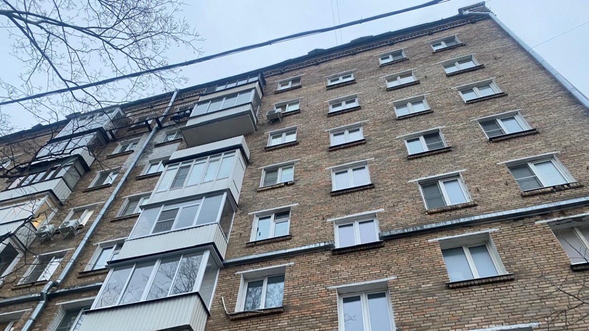 На юге столицы в доме 1961 года постройки заменили все лифтовое оборудование