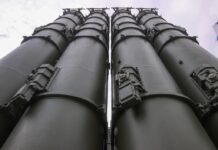 Драматическое противостояние в небе: Массированная атака украинских дронов на Ростовскую область пресечена 13131c38-0241-4a48-88df-0756cbab7a12-67bcf21b