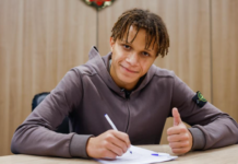 Юный талант российского футбола: ЦСКА подписал контракт с 16-летним вундеркиндом 15c3b2f1-e7f3-4e38-8334-3e64175ae0b9-67bf3d49