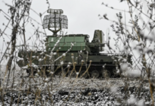 Системы противовоздушной обороны успешно отразили атаку беспилотников в российских регионах 607cc0f9-b9f4-4929-b980-16d21a071429-67af33a7