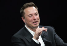 Маск приобрел элитное жилье рядом с Трампом: что скрывается за неожиданным соседством миллиардеров? ParisFrance-June162023ElonMuskFounderCeo