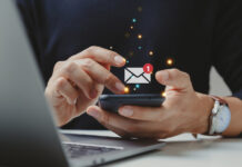 Как безопасно отправлять новогодние открытки через мессенджеры: советы экспертов 7847fba3-6067-4903-9039-cc56f3987b33-67beac3c