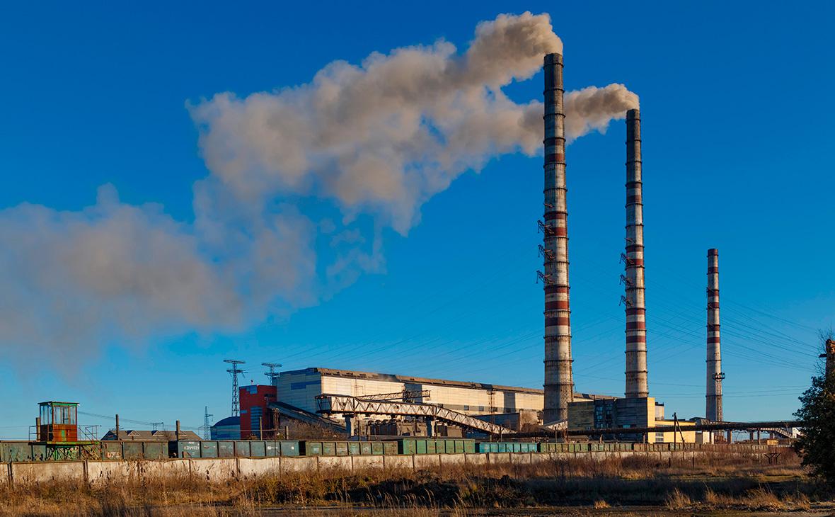 Бурштынская тепловая электростанция (Анатолий Лужин / Shutterstock)