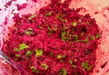 Как правильно хранить новогодние салаты: рекомендации экспертов Роспотребнадзора acd523e7-8203-475b-bdc4-0262d58ae545-67c0a826