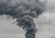 Тревожные взрывы сотрясают Херсон: новые подробности с места событий d8b5d4c7-4679-483d-ad48-fe84d962b45b-67b3d19f