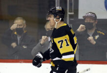 Евгений Малкин рассказал о происшествии в своем доме 06ce3be7-2ce2-4fe6-9ac8-f38c59b7f08a-67da912e