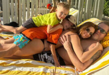 Известные исполнители Владимир Пресняков и Наталья Подольская отправились с детьми на отдых 13647eb3-6bba-4edf-a82c-527a7104218f-67d45fe9