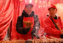 Восточная сказка на московских площадях в дни Китайского Нового года 20e0e762-067a-4559-bd86-7cf2e08c20e7-67ee41ca