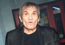 Творческий конфликт между Бари Алибасовым и Владимиром Левкиным вокруг песен группы На На 39709cd4-b4fc-4452-97f3-89b8dffcdccc-67da0135