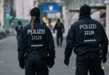 Успешное завершение спецоперации: освобождение заложника в банке немецкого Римбаха 4010fc5e-fdc5-47ce-8a41-e9e63ee3bb1b-67d0478d