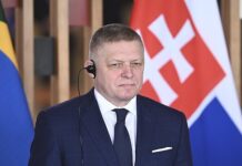 Иностранные инструкторы готовят переворот в Словакии 4feccd88-4675-4b74-9483-2fa619e989ab-67e7d136