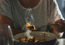 Как правильно употреблять горячие блюда без вреда для здоровья 523cbbf5-0c7e-45bb-a8af-60572262a3fa-67dc7b04