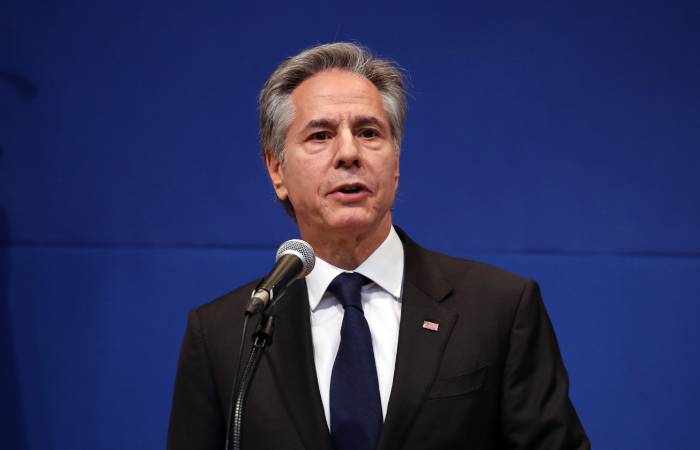 Блинкен поддержал формирование в Сирии инклюзивного правительства