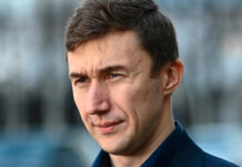 Исторический момент в мировых шахматах: двойная победа на чемпионате мира по блицу 6fbd94ea-debc-449f-9b7b-288b85629b33-67c862e9