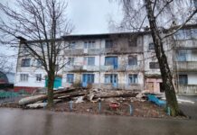 Масштабное обследование конструкций началось после обрушения балконов в Орловской области 7ce222cf-4282-46f1-93d8-ff1fd5340e57-67d656ff