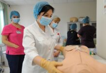 Московские медсестры осваивают работу в современных скоропомощных комплексах 810f214c-515e-48bc-9f15-38884f87a410-67e920ed