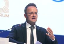 Министр иностранных дел Венгрии выступил с резким заявлением в адрес польского премьера 94075c10-31ea-454a-bff2-b2dedbfa8045-67e8706f