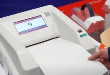 Активное участие москвичей в первый день выборов мэра столицы 977e303a-4838-452e-8b15-c7f1f090adf6-67d7ab27