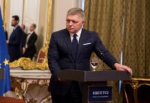 Политический кризис в Словакии достиг критической точки a10b2ff1-f3bf-4145-bf87-8dbafd80a65b-67ec0594