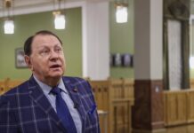 Обновление руководства в легендарном Ленкоме aeced8ee-499d-4238-bcb3-dbb862ed4b35-67e47ef2