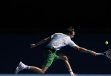Захватывающий матч Медведева с восходящей звездой тенниса на Australian Open ec22c356-5007-40cd-9761-3cca617e2044-67d947dd