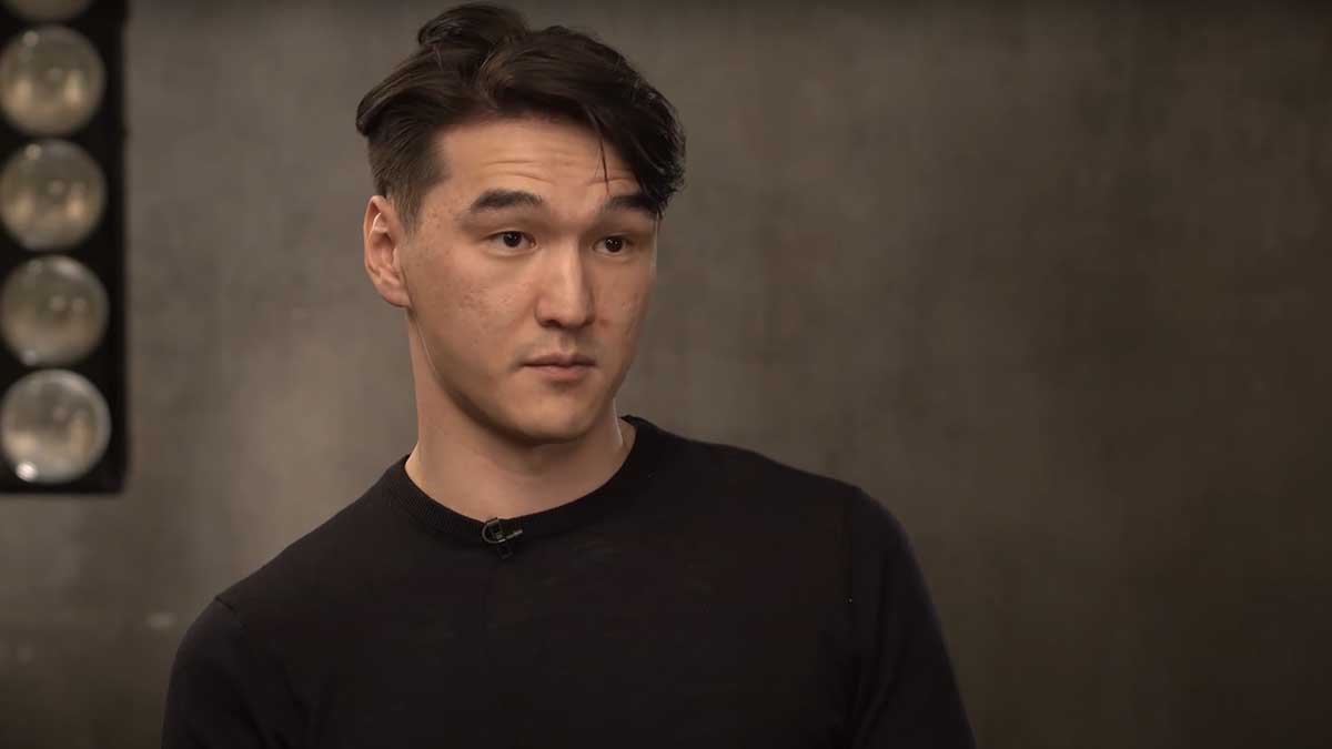 «Справили нужду в тарелку»: жена Сабурова пришла в шок от рейса бизнес-класса