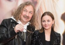 Творческий успех семейного дуэта Игоря Николаева и Юлии Проскуряковой 0c01c81f-1c22-43e8-8567-c1f1986b6087-67f5a421