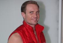 Новая победа Романа Костомарова за рулем автомобиля 1454271a-cdcb-4879-b0a7-6681b26f25fb-67f868d8