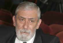 Память великого артиста останется в сердцах 1cd15abc-7ad9-4342-b5d8-2c2bb0e999d5-68079881