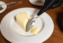 Как выбрать качественное сливочное масло в России 3043f316-8764-43c3-ba73-59b24d5ead72-67f7e0da