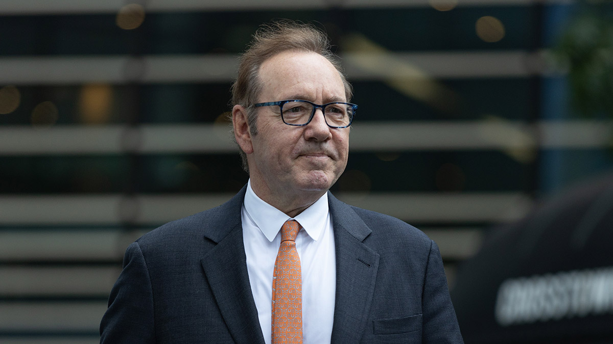 IPaper: На Кевина Спейси вновь подали в суд за домогательства