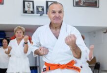 Активное долголетие через боевые искусства для москвичей старшего поколения 4b07a5bc-16d2-405f-91d3-858759a0545b-6800c6d4