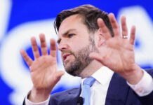 Вэнс Без щедрости США Украину ожидал бы крах 6060b855-7375-46c6-8bd6-cca0869ad1b5-680b39e6