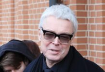 Сын знаменитого артиста вспоминает теплое общение с отцом 7485e4b8-ccc0-4835-8db6-be45d80f0322-67ffd2e1