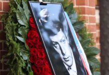 Москва отдает последние почести легендарному Олегу Стриженову 82a74bfd-01fc-4909-893a-27a401c77f6b-67ffac4a